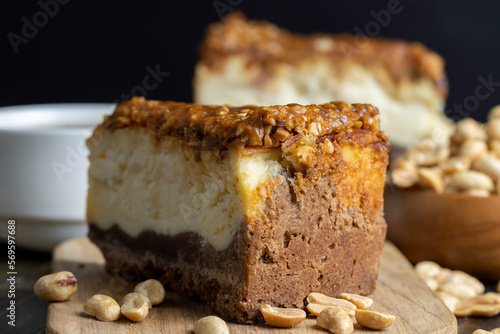 Cheesecake made of soft fresh cheese and peanuts