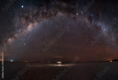 Uyuni salflats Nigth - El Salar de Uyun Noche, Bolivia 3