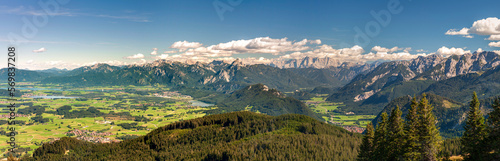 Alpenpanorama im Allgäu mit Forggensee © Wolfilser