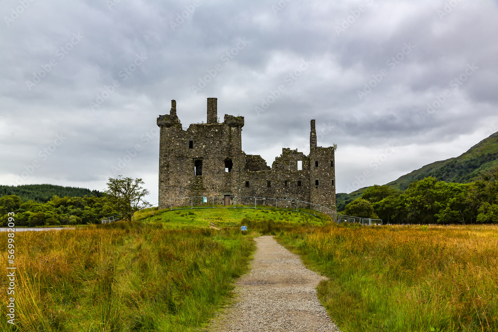 The Kilchurn Castle The Kilchurn Castle