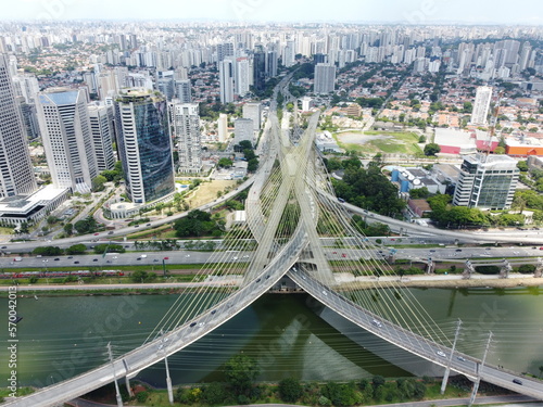 Estaiada Bridge seem from above 