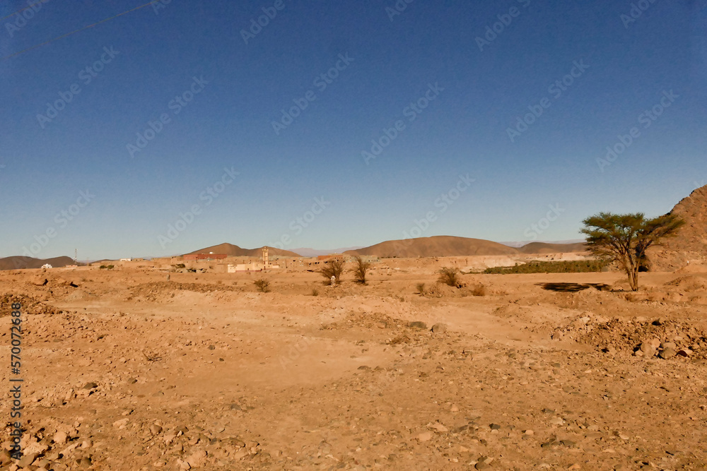 Marocco, paesaggio predesertico del Medio Atlante. Regione di Sousse Massa Marocco, paesaggio predesertico del Medio Atlante. Regione di Sousse Massa