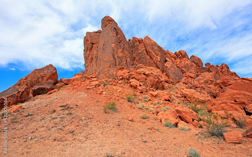 Fototapeta premium Gibraltar Rock close up - Valley of Fire State Park, Nevada