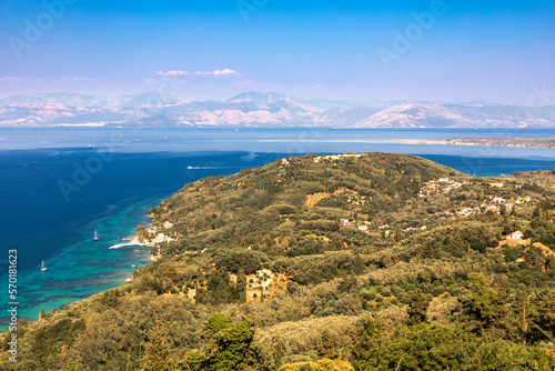 Blick über den Südosten der Insel Korfu