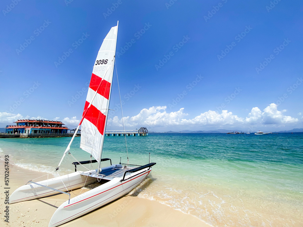 Fototapeta premium The beautiful sea level of Hainan Island, China