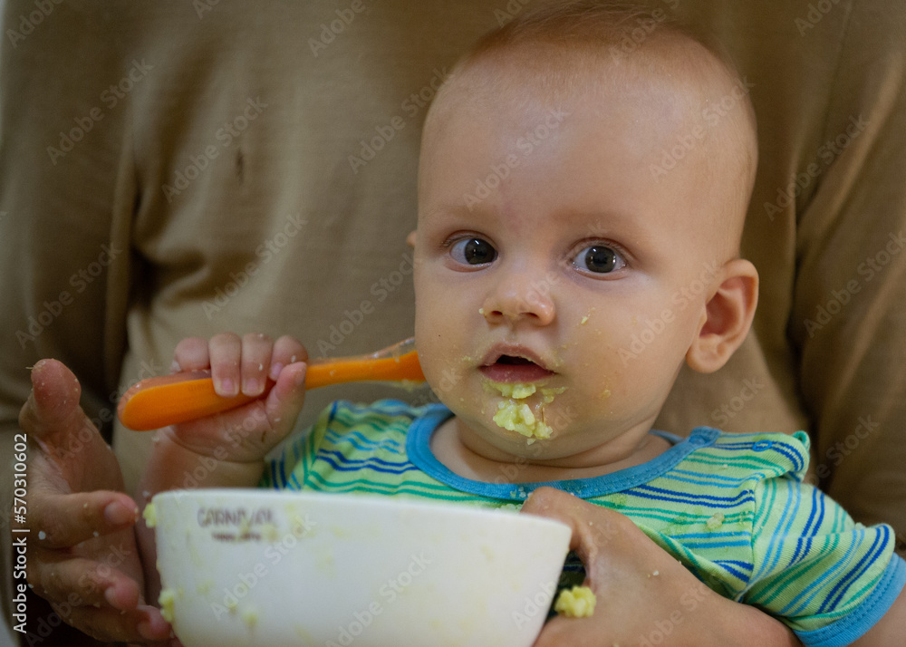 7-month-old baby eating