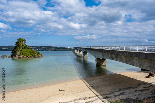 Wallpaper Mural 古宇利大橋 Torontodigital.ca