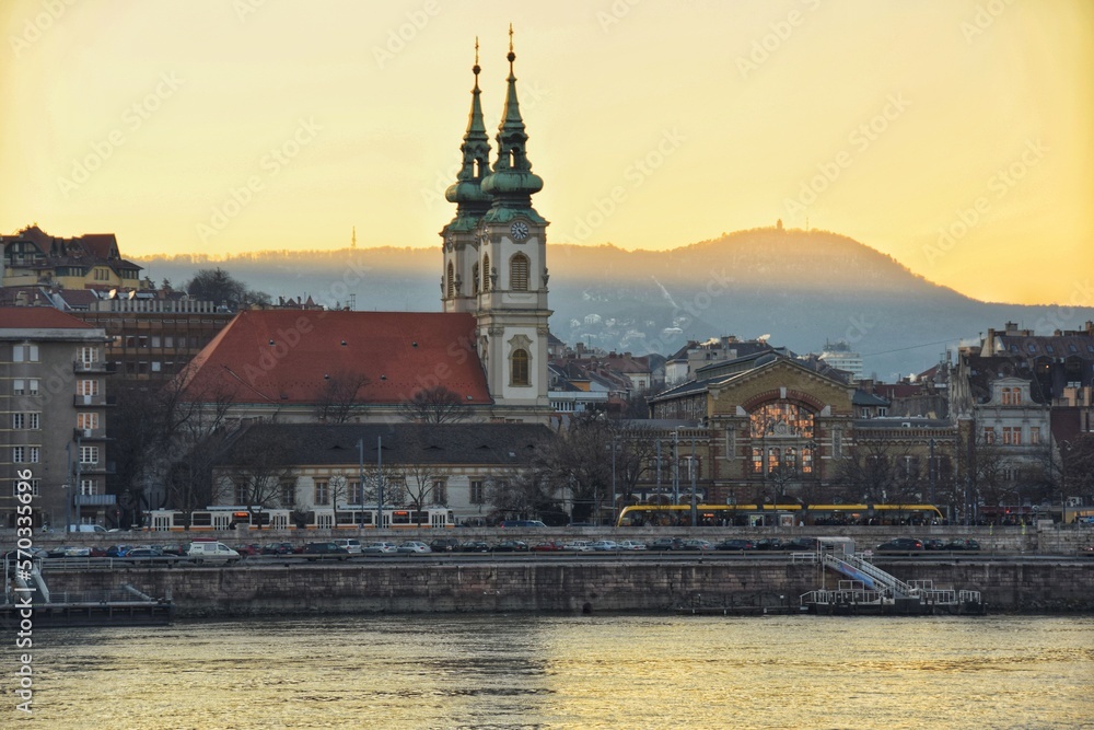 Fototapeta premium Saint Anne Cathedral Budapest