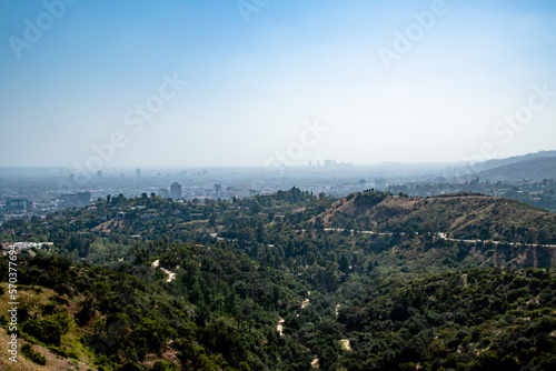 Los Angeles Valley Skyline California © Brandon