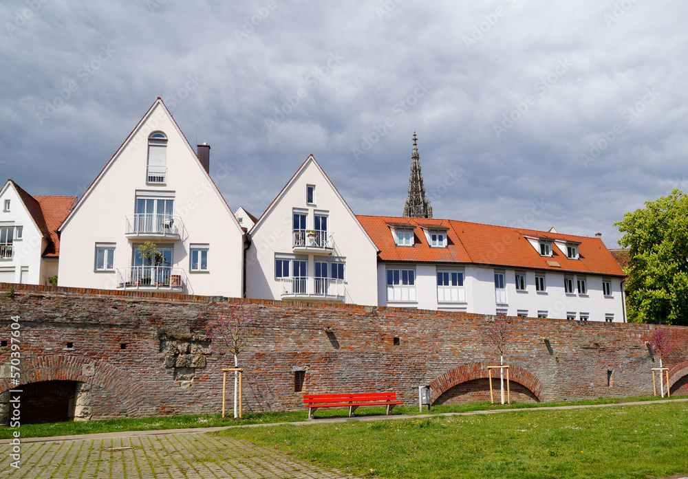 Scenic view of the Ulm City with its famous gothic Ulmer Muenster or Ulm Minster and ancient half-timbered houses on a fine spring day in Germany (Germany, Europe)	