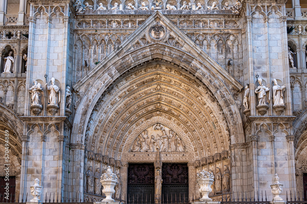 Obraz premium The Primatial Cathedral of Saint Mary of Toledo,, Spain