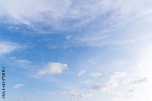 Fototapeta Naklejka Na Ścianę i Meble -  Blue sky and white fluffy tiny clouds background and pattern