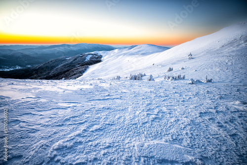Fototapeta Naklejka Na Ścianę i Meble -  Mount Szeroki Wierch, Bieszczady National Park, Poland.
