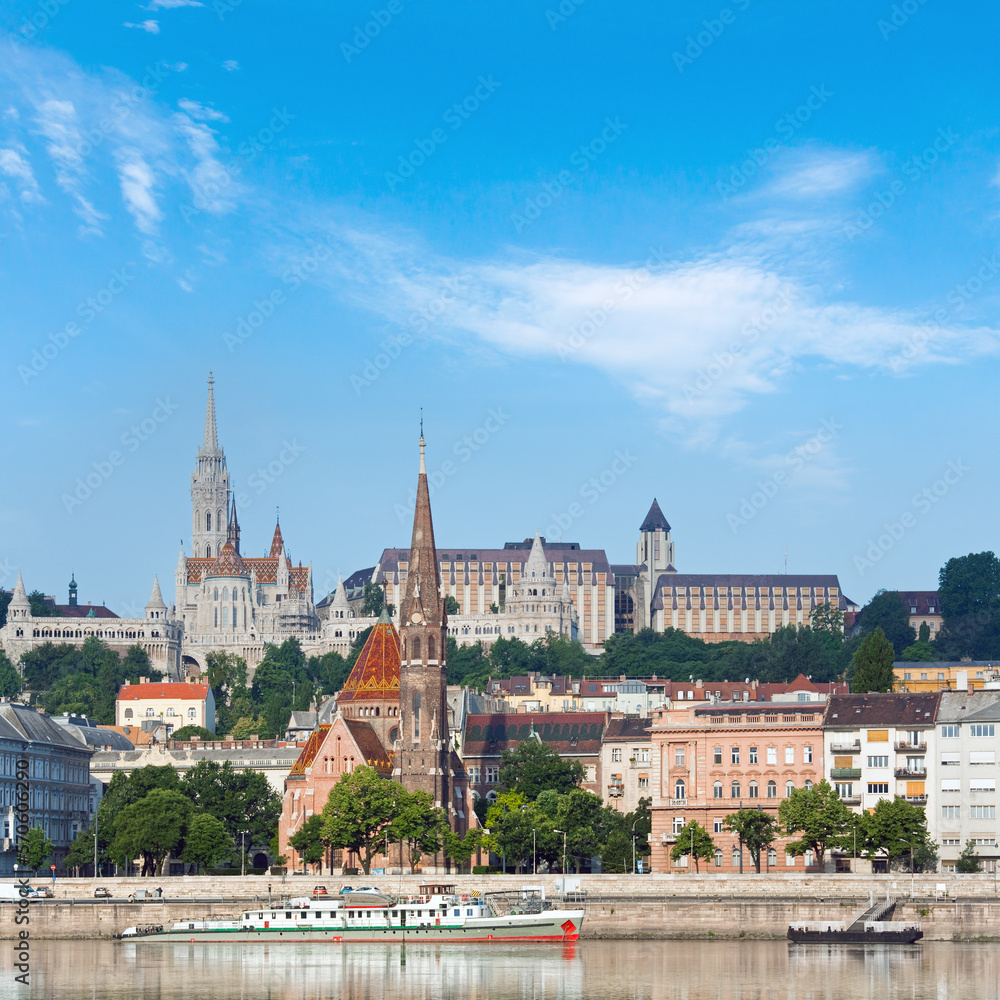 Obraz premium Budapest morning view.