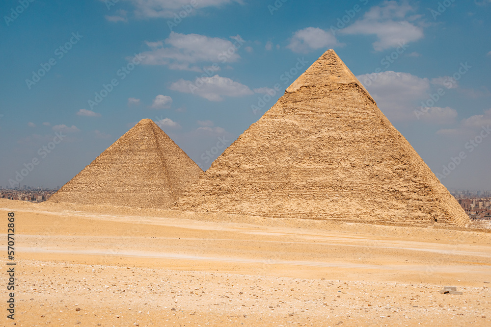 pyramid of giza