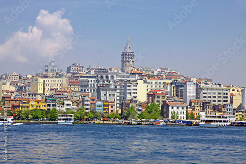 Obraz na płótnie Beyoglu historic district and Galata tower medieval landmark in Istanbul, Turkey w salonie