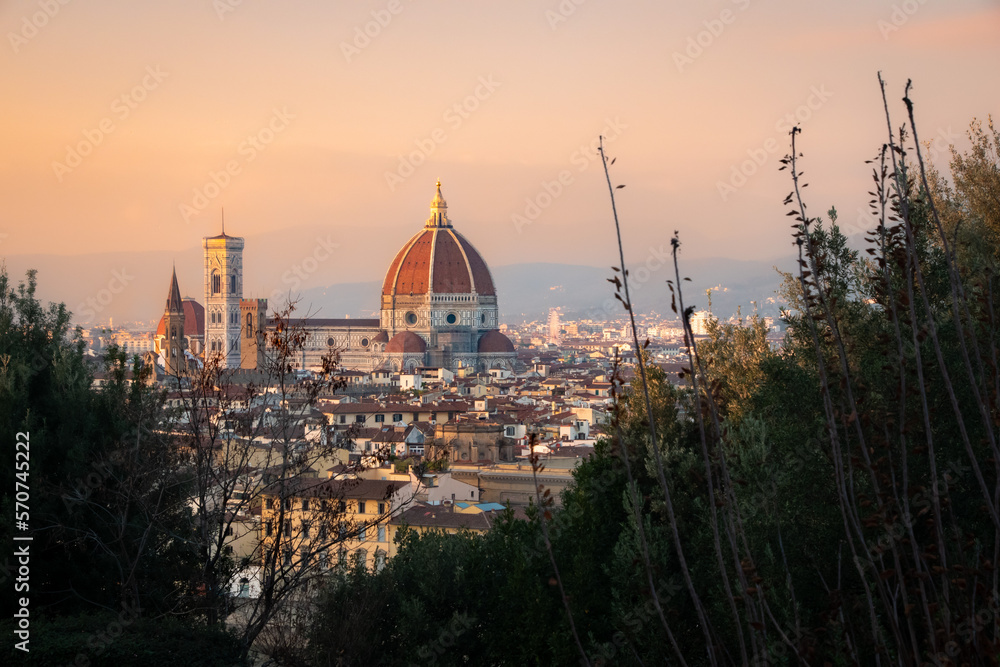 Duomo di Firenze al tramonto