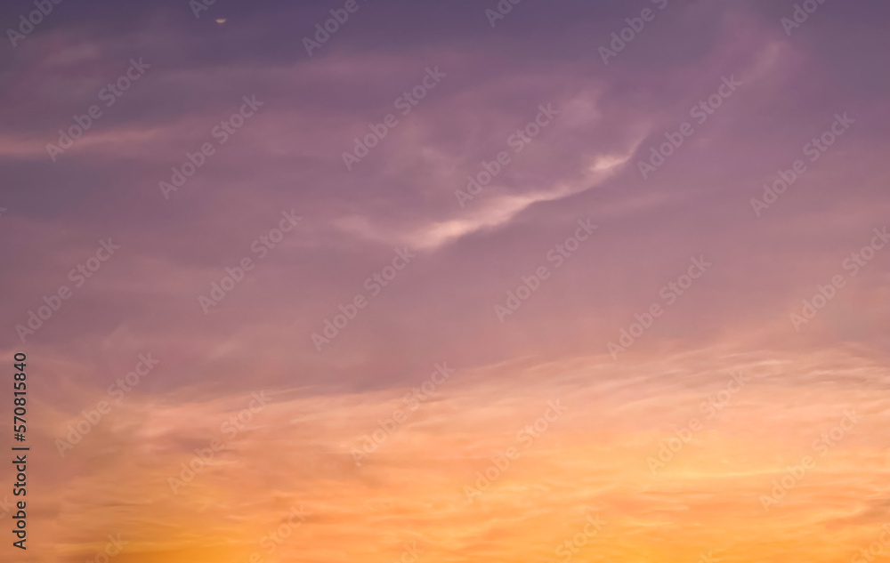 Sunset sky with cloud for nature background, beautiful evening sky.  