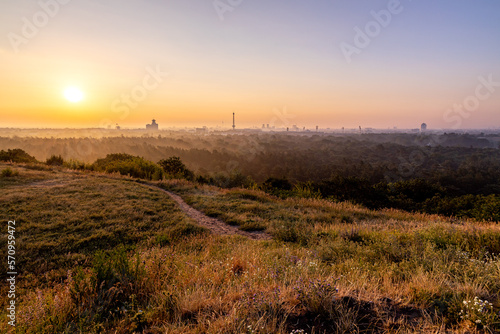 Canvas Print Sonnenaufgang auf dem Drachenberg, Berlin