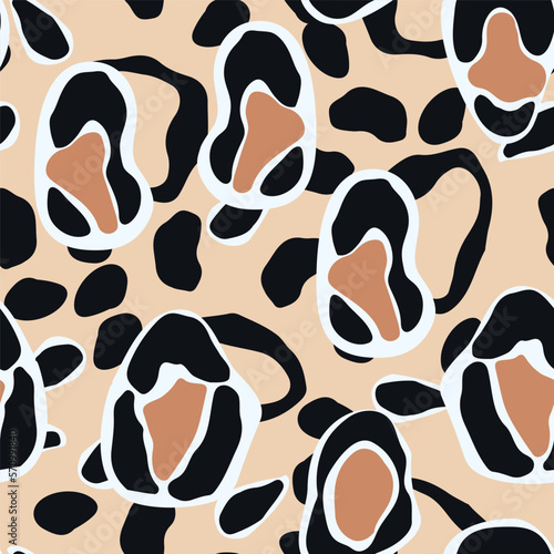 Safari Drawing Vector Seamless Pattern.