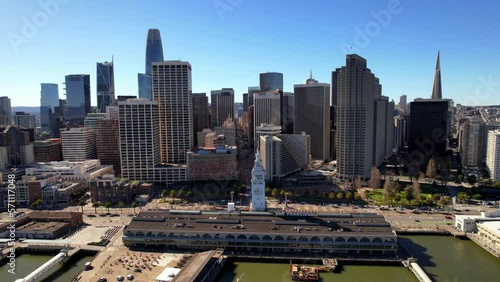 aerial san francisco skyline pullout in 4k