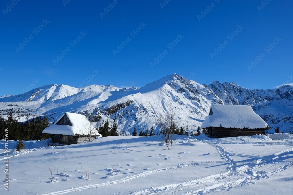 Beautiful winter scenery of Hala Gasienicowa (Valley Gasienicowa) withshepherd's hut in Tatras Mountains, Zakopane, Poland, Tatra National Park. 