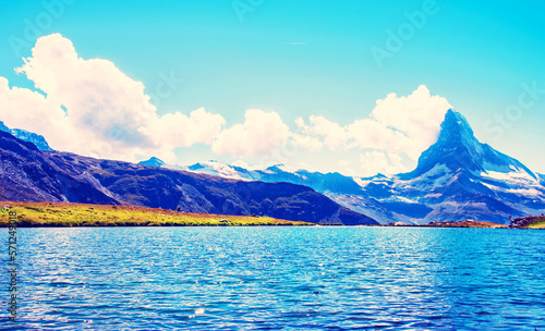 Obraz na płótnie Beautiful magical fairytale landscape with the Matterhorn in the Swiss Alps and Lake Stellisee, near Zermatt, Switzerland. (antistress, harmony, meditation - concept) w salonie