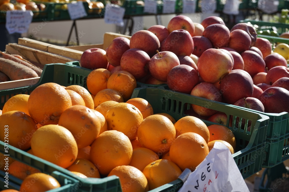 Mercado con fruta