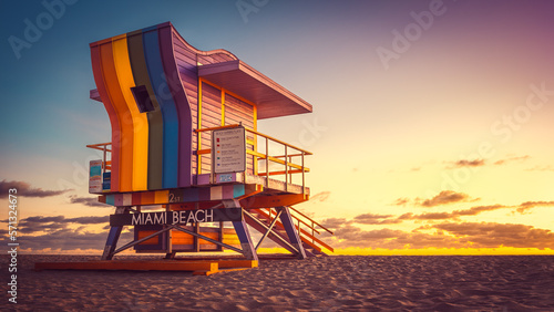 lifeguard tower during sunrise, miami beach © frank peters