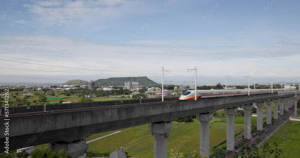 Taiwan High Speed Rail travel though the countryside in Taiwan Taiwan High Speed Rail travel though the countryside in Taiwan