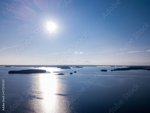 Lake landscape with bright sun © Mps197