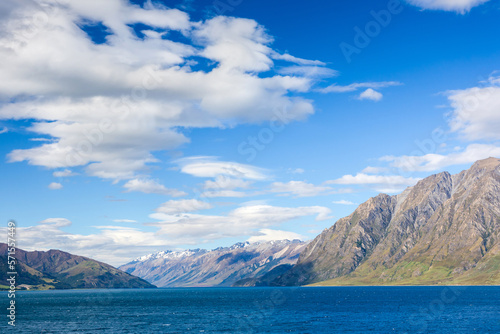 Lake wanaka and Mt Aspiring, new zealand