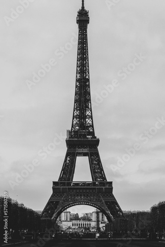 Fototapeta Naklejka Na Ścianę i Meble -  Tour Eiffel