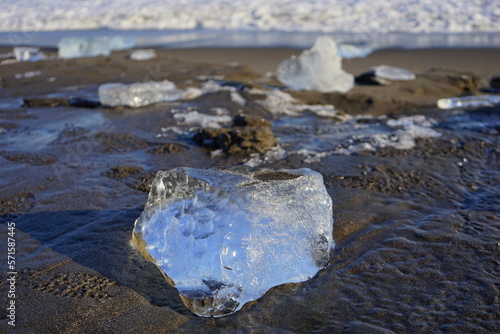 Jewelry Ice, Glittering Frozen Ice Gemstone on Otsu Beach in Hokkaido, Japan - 日本 北海道 豊頃町 ジュエリーアイス