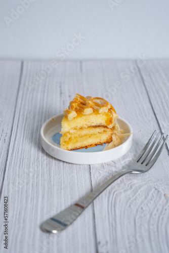 a piece of apple pie