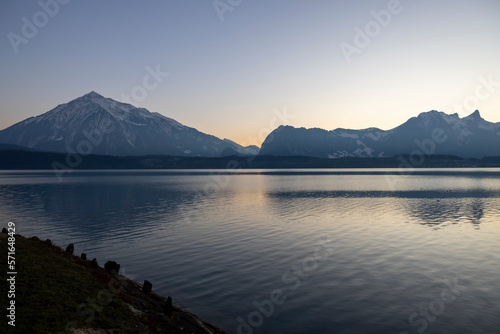 thunersee niesen abendstimmung