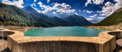 lake louise banff national park