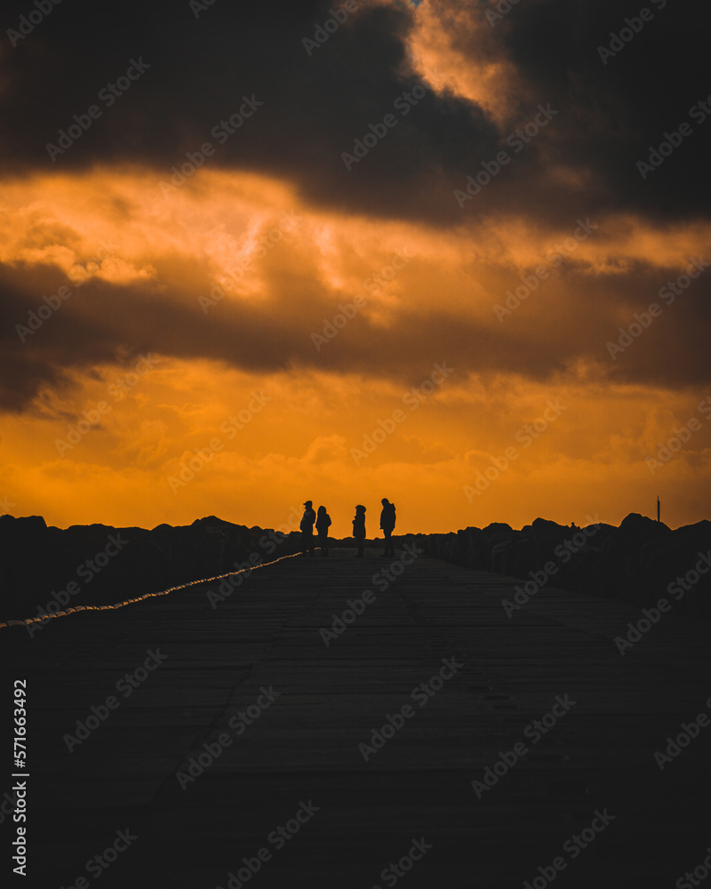 Fototapeta premium Sunset People