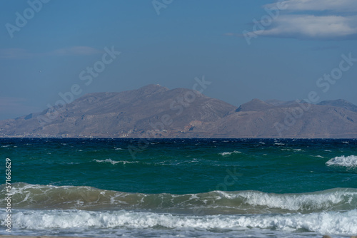 Fototapeta Naklejka Na Ścianę i Meble -  Góry otaczające Morze Egejskie