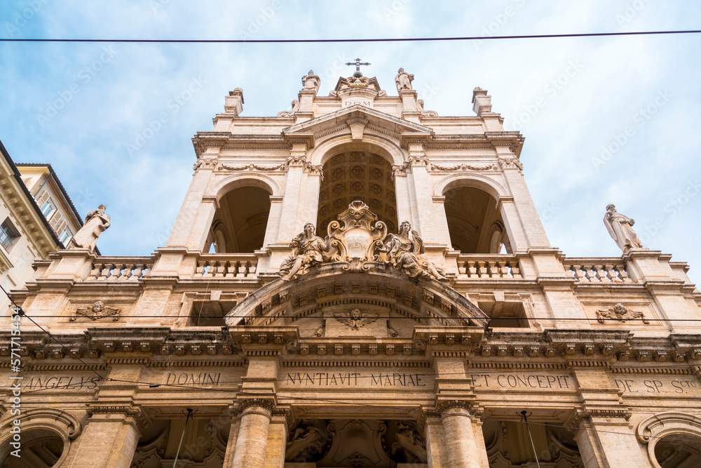 Obraz premium La Chiesa della Santissima Annunziata is a church located on the Via Po in Turin, Italy, built between 1648 and 1656