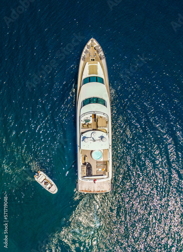 boat on the river © Antonis Deligiannis