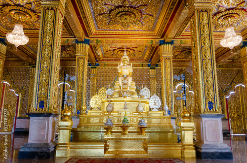 Wat Tha Sung, Uthai Thani, Thailand