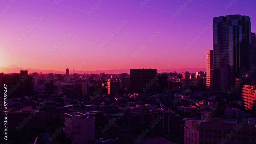 空と雲と街とビルの映像、夕景から夜景 空と雲と街とビルの映像、夕景から夜景