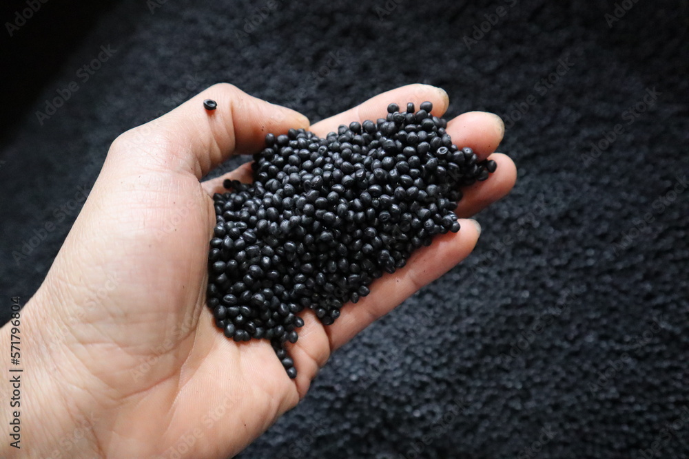 Plastic pellets for production,plastic polymer dye granules color black Plastic pellets for production,plastic polymer dye granules color black