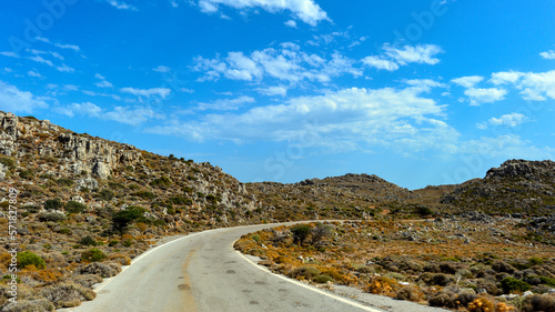 Provinzstraße zwischen Karidi uns Zakros in Südostkreta, Griechenland   photo