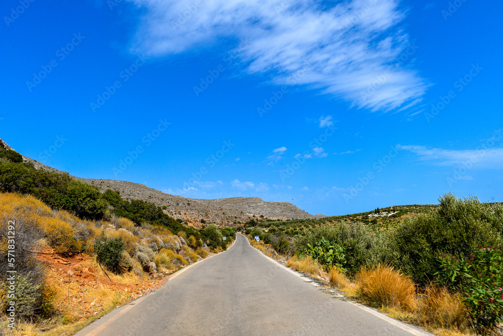 Provinzstraße von Kato Zakros nach Palekastro in Südostkreta, Griechenland