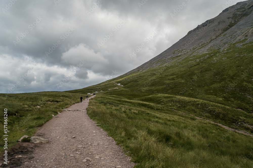 Hiking trail of the Ben Nevis, highest mountain in Scotland Hiking trail of the Ben Nevis, highest mountain in Scotland