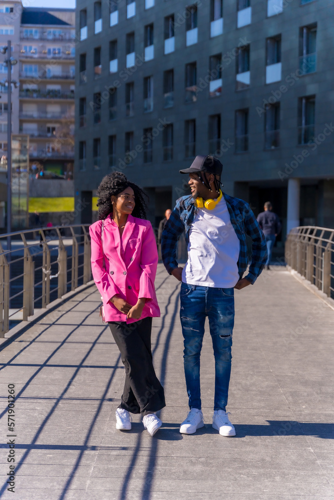 Young african american women in the city, friends lifestyle, alternative friends portrait