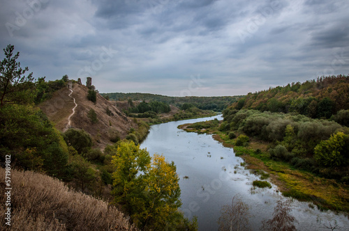 Fototapeta Naklejka Na Ścianę i Meble -  Nadsluchanskiy Regional Landscape Park is a protected area in the Bereznivsky district of Rivne region. Located in the valley of the river Sluch.