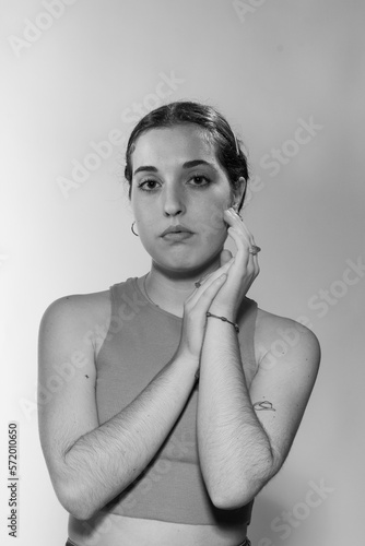 impromptu lighting session with young model without makeup